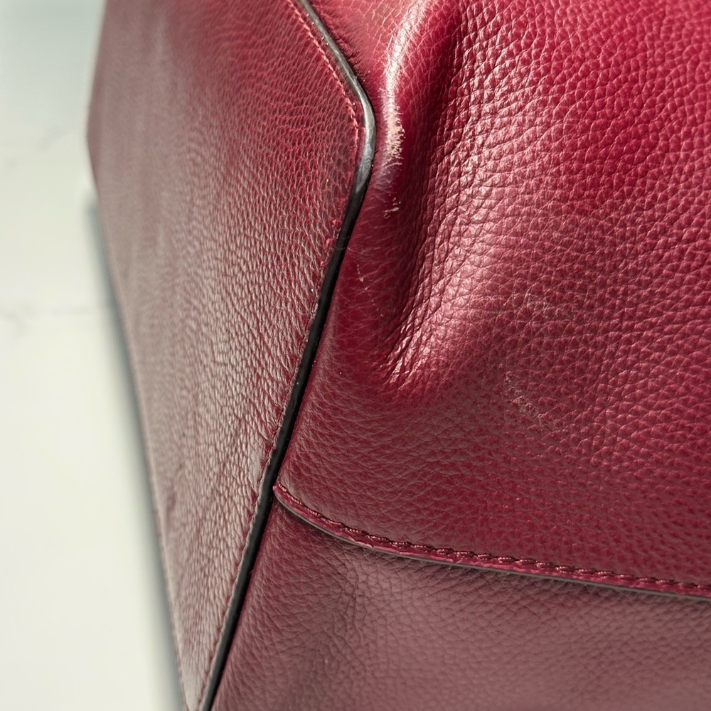 Tory Burch McGraw Imperial Leather Tote Garnet - Picture 8 of 15